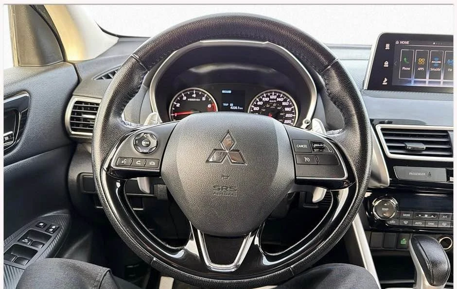 2018 Mitsubishi Eclipse Cross - Image 11 of 16