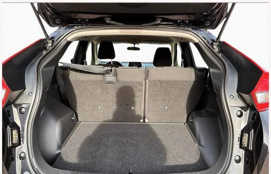 2018 Mitsubishi Eclipse Cross - Image 6 of 16