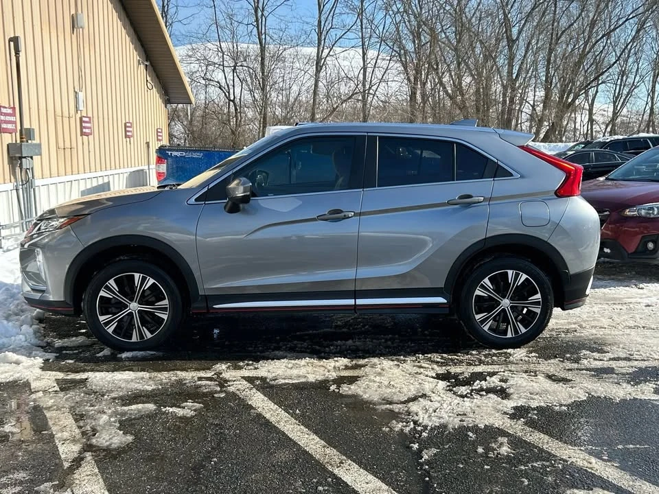 2018 Mitsubishi Eclipse Cross - Image 11 of 20