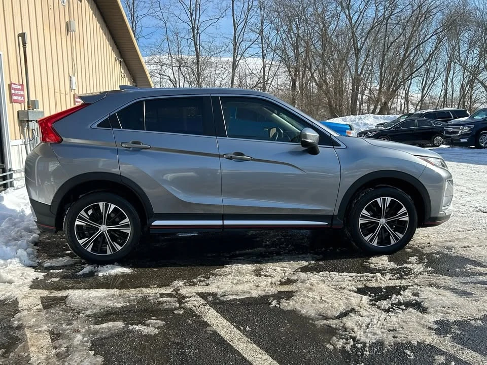 2018 Mitsubishi Eclipse Cross - Image 5 of 20