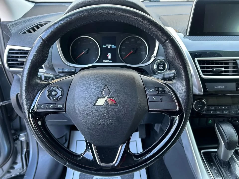 2018 Mitsubishi Eclipse Cross - Image 17 of 20