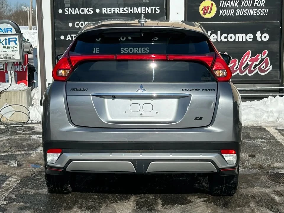 2018 Mitsubishi Eclipse Cross - Image 9 of 20