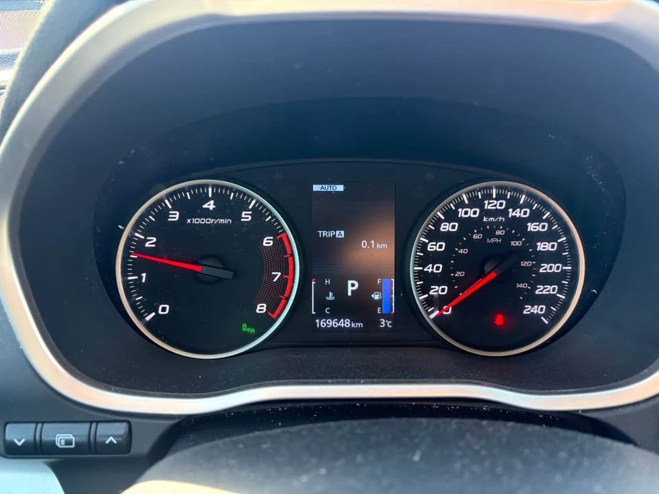 2018 Mitsubishi Eclipse Cross - Image 3 of 8