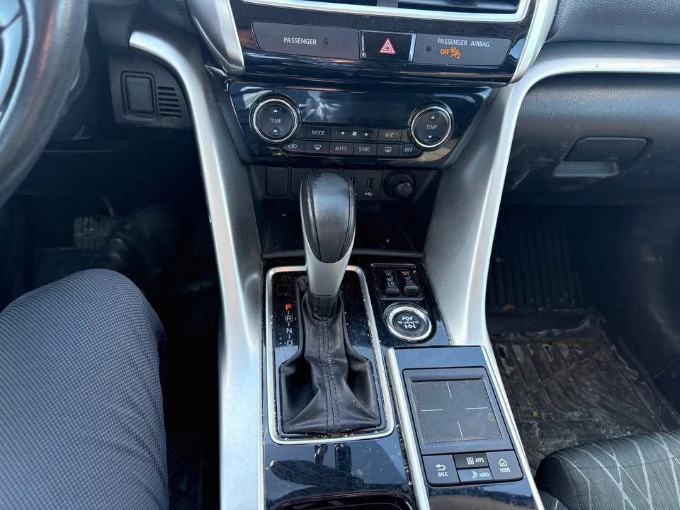 2018 Mitsubishi Eclipse Cross - Image 8 of 8