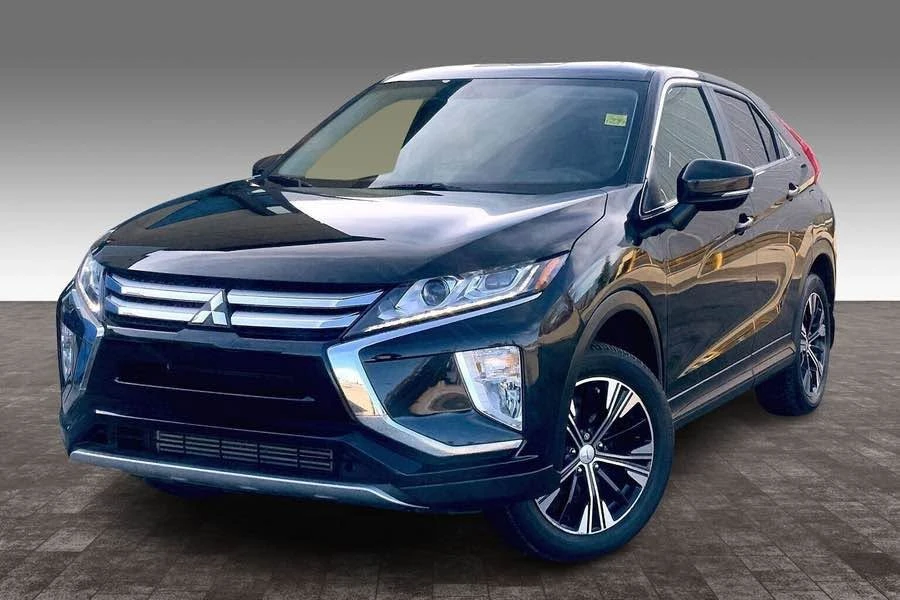 2018 Mitsubishi Eclipse Cross - Image 2 of 10