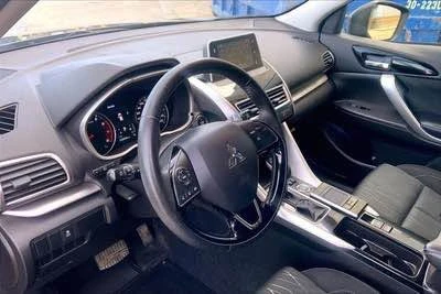 2018 Mitsubishi Eclipse Cross - Image 9 of 10