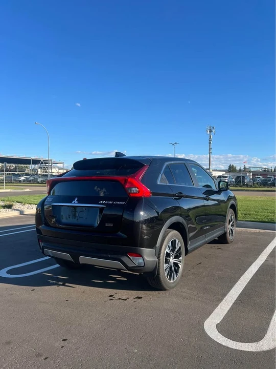 2018 Mitsubishi Eclipse Cross - Image 5 of 12