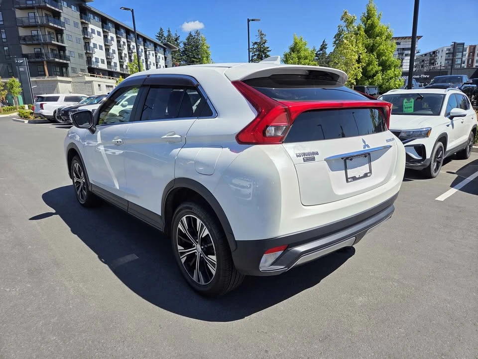 2018 Mitsubishi Eclipse Cross - Image 7 of 15