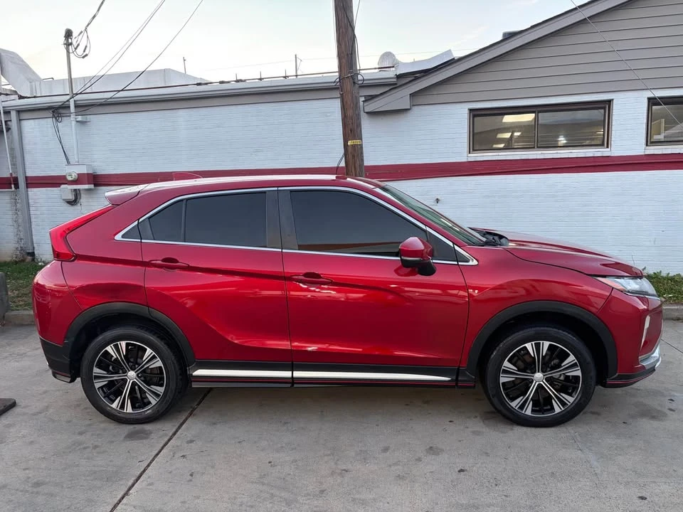 2018 Mitsubishi Eclipse Cross - Image 2 of 7