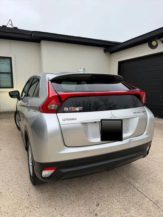 2018 Mitsubishi Eclipse Cross - Image 9 of 9