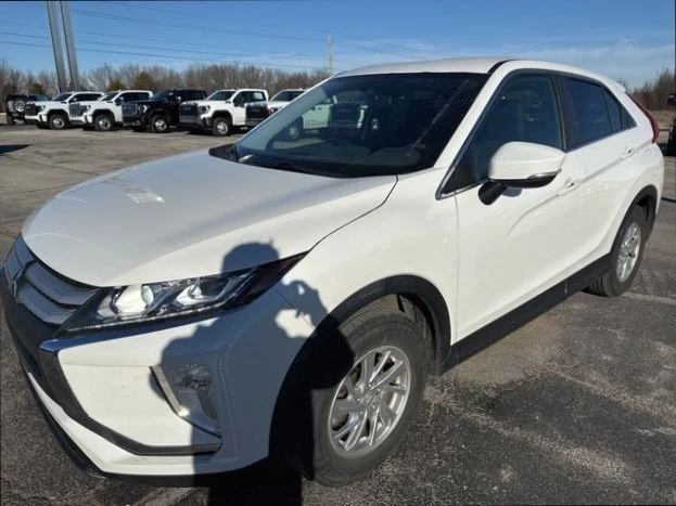2018 Mitsubishi Eclipse Cross - Image 5 of 12