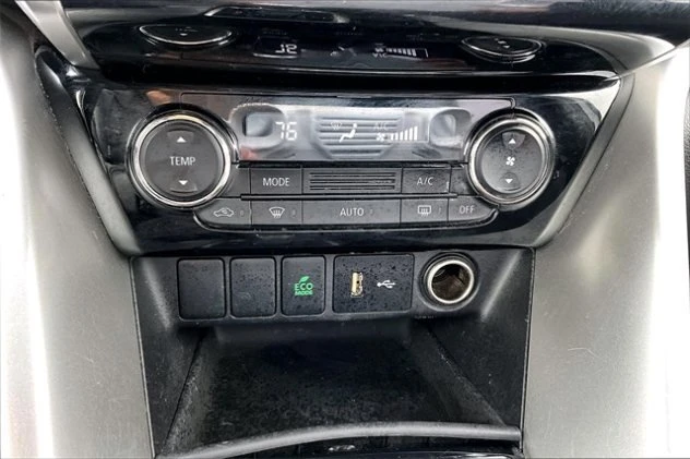 2018 Mitsubishi Eclipse Cross - Image 16 of 20