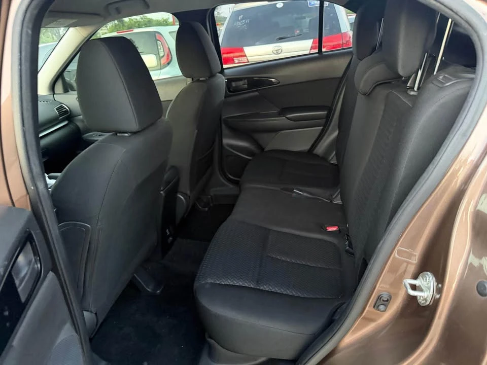 2018 Mitsubishi Eclipse Cross - Image 6 of 8