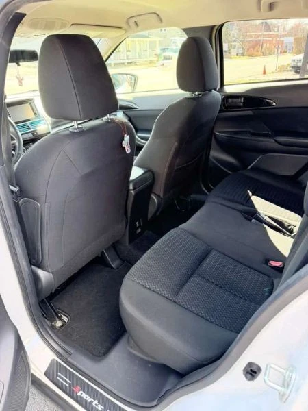 2018 Mitsubishi Eclipse Cross - Image 12 of 12