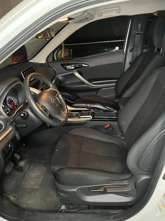2018 Mitsubishi Eclipse Cross - Image 10 of 14