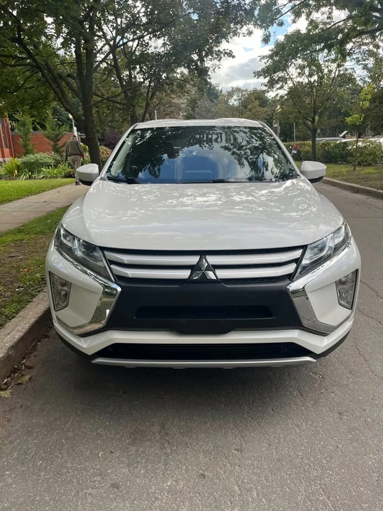2018 Mitsubishi Eclipse Cross - Image 5 of 14