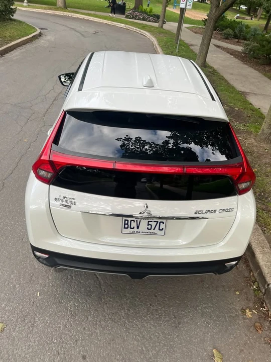 2018 Mitsubishi Eclipse Cross - Image 9 of 14