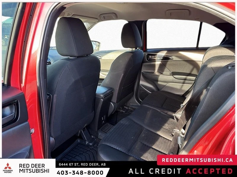 2018 Mitsubishi Eclipse Cross - Image 11 of 20