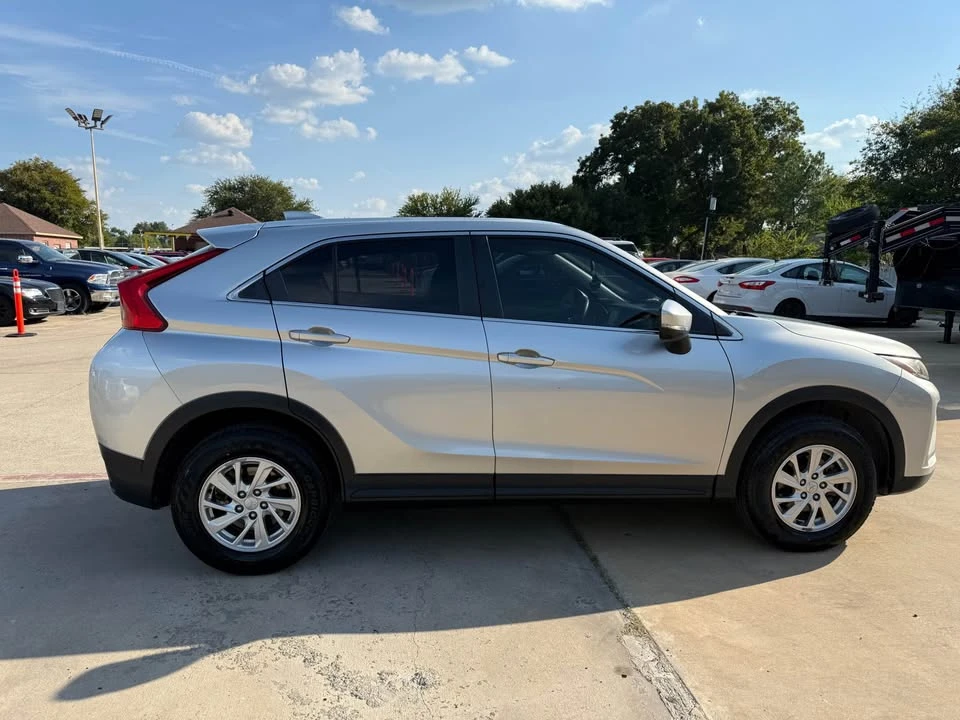 2018 Mitsubishi Eclipse Cross - Image 6 of 21