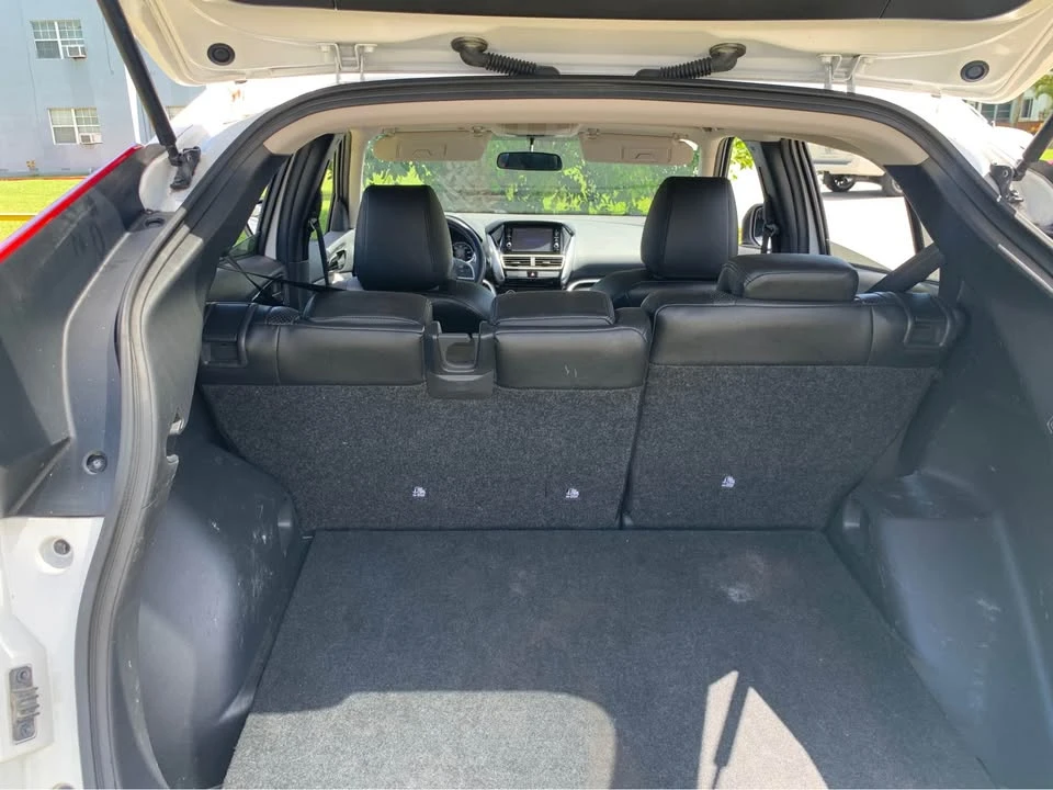 2018 Mitsubishi Eclipse Cross - Image 3 of 5