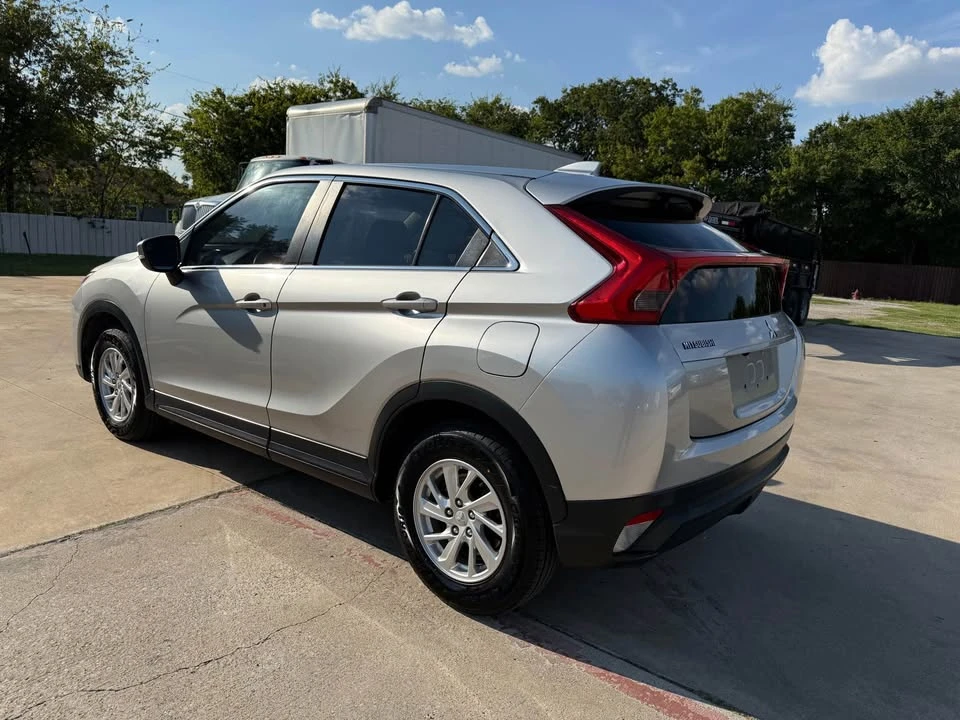 2018 Mitsubishi Eclipse Cross - Image 3 of 21