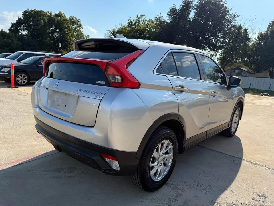 2018 Mitsubishi Eclipse Cross - Image 5 of 21