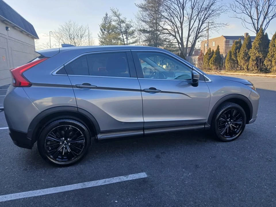 2018 Mitsubishi Eclipse Cross - Image 2 of 5