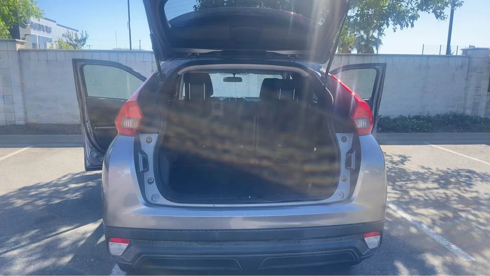 2018 Mitsubishi Eclipse Cross - Image 12 of 17