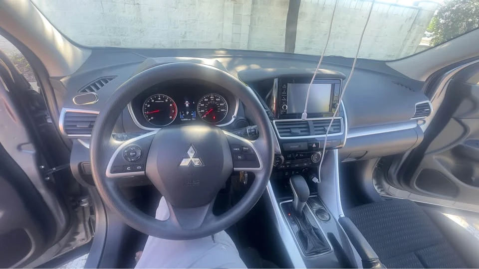 2018 Mitsubishi Eclipse Cross - Image 15 of 17