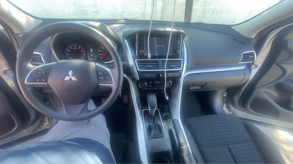 2018 Mitsubishi Eclipse Cross - Image 14 of 17