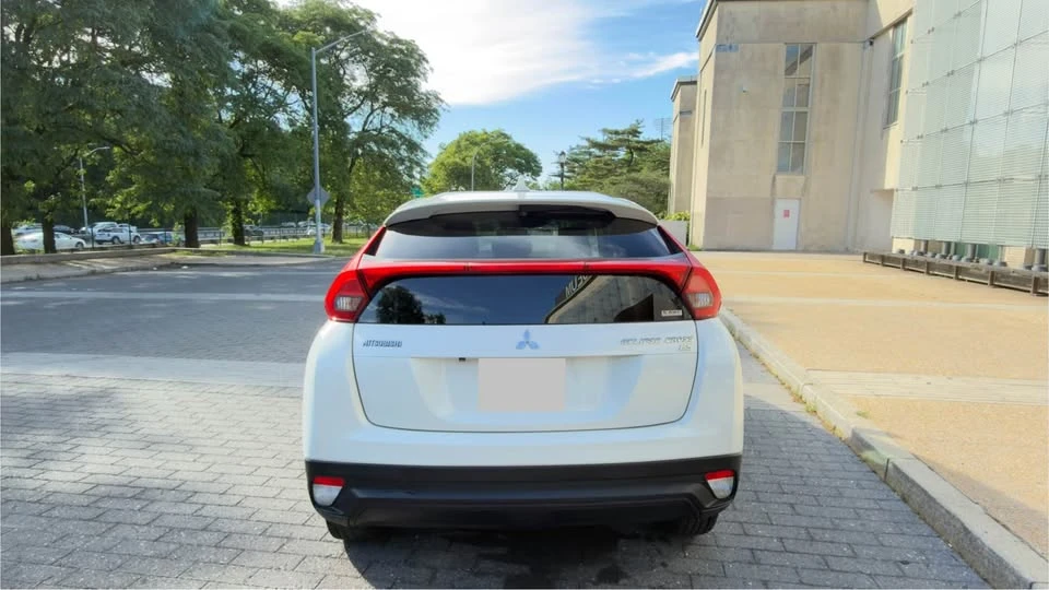 2018 Mitsubishi Eclipse Cross - Image 6 of 15