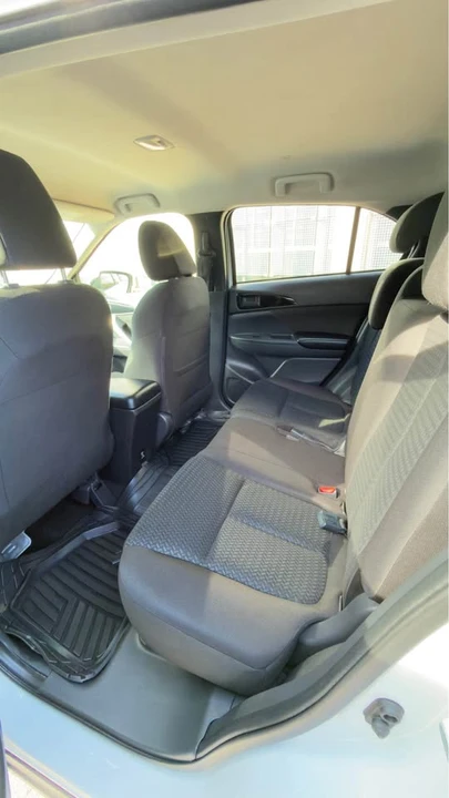 2018 Mitsubishi Eclipse Cross - Image 11 of 15