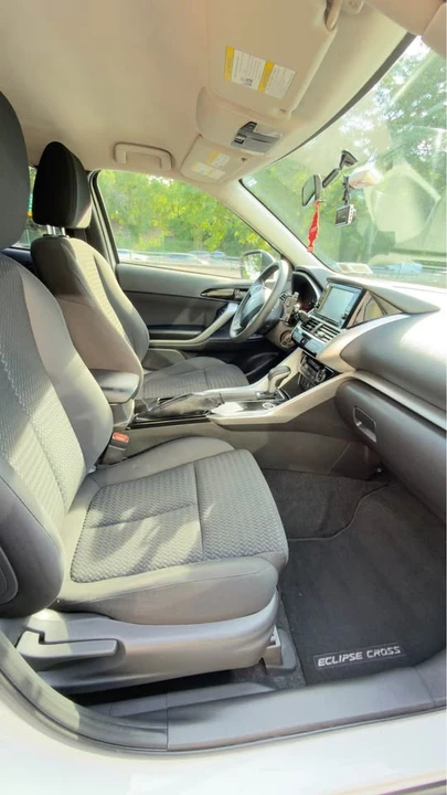 2018 Mitsubishi Eclipse Cross - Image 10 of 15
