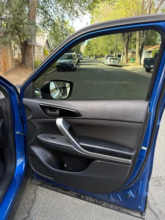2018 Mitsubishi Eclipse Cross - Image 18 of 19