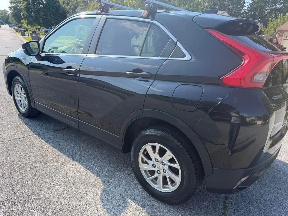 2018 Mitsubishi Eclipse Cross - Image 5 of 10