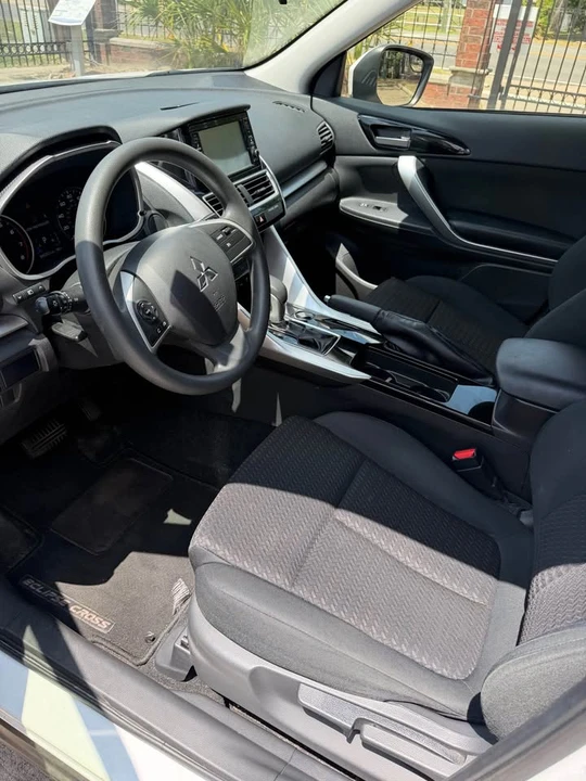 2018 Mitsubishi Eclipse Cross - Image 12 of 12