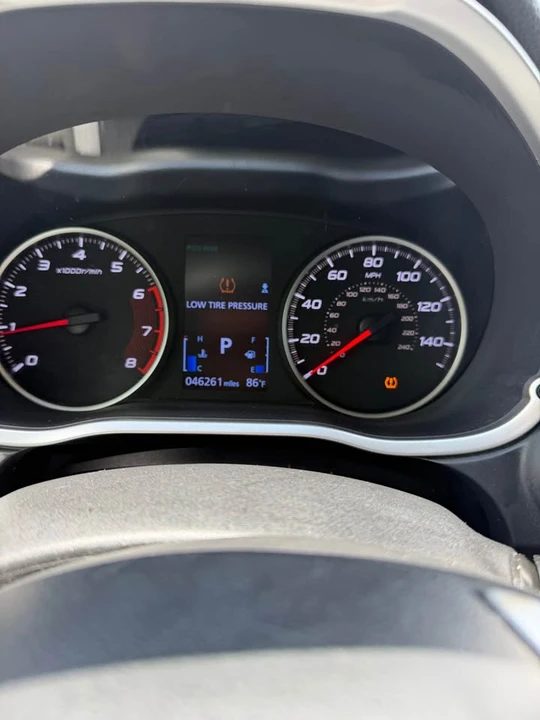 2018 Mitsubishi Eclipse Cross - Image 11 of 12