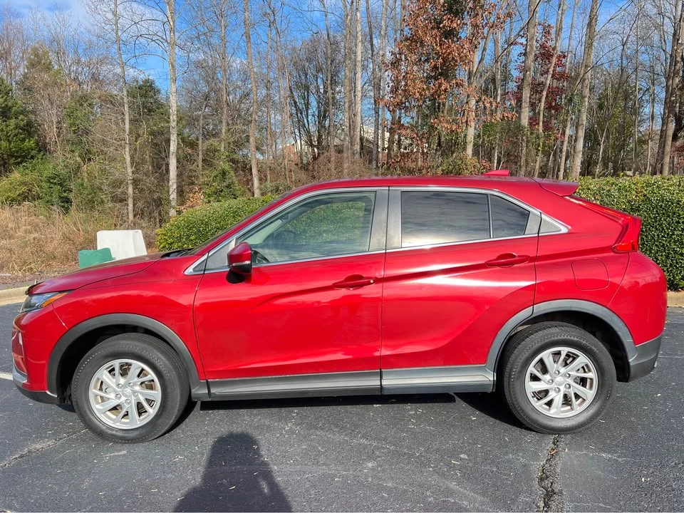 2018 Mitsubishi Eclipse Cross - Image 8 of 20
