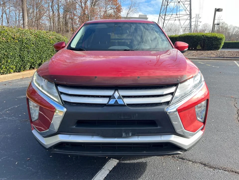 2018 Mitsubishi Eclipse Cross - Image 2 of 12