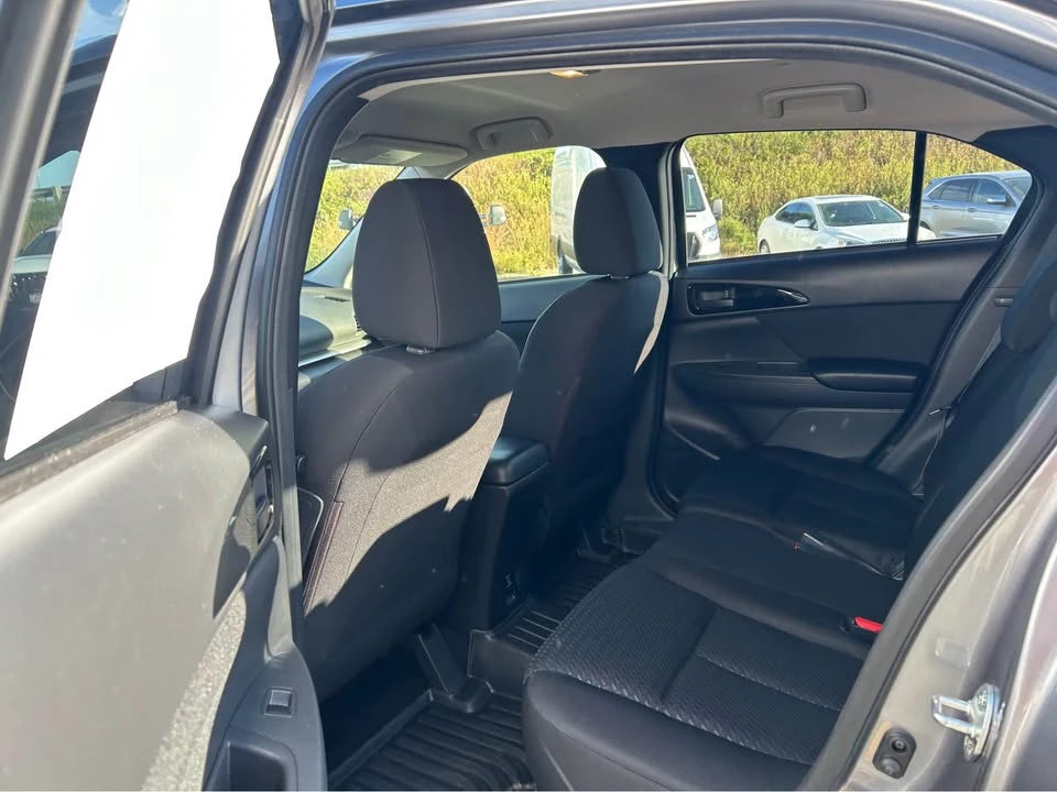 2018 Mitsubishi Eclipse Cross - Image 7 of 8
