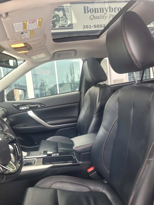 2018 Mitsubishi Eclipse Cross - Image 12 of 20