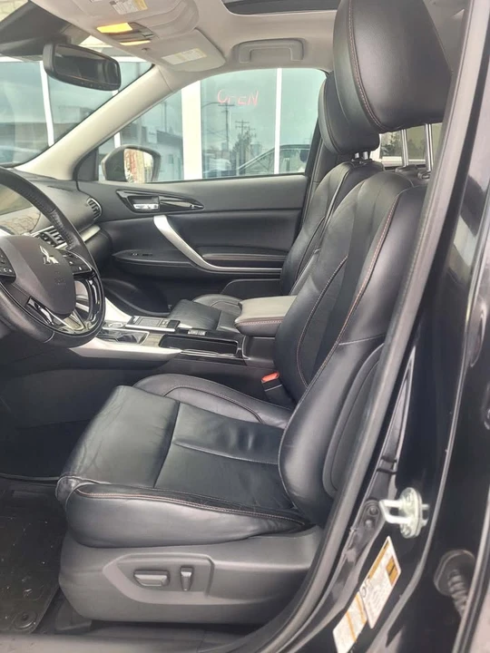 2018 Mitsubishi Eclipse Cross - Image 11 of 20
