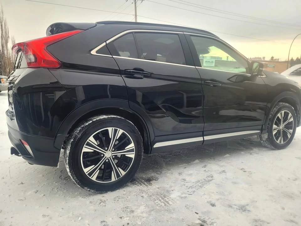 2018 Mitsubishi Eclipse Cross - Image 10 of 20