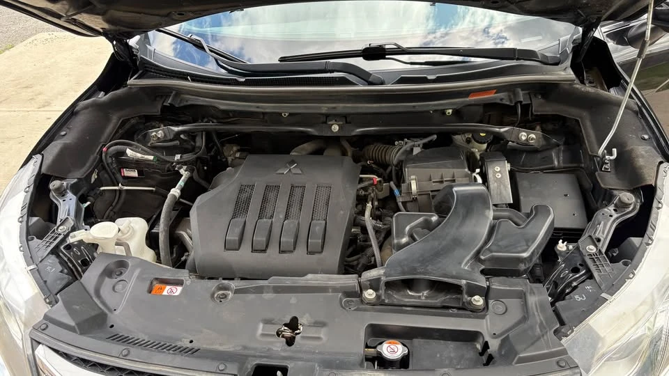 2018 Mitsubishi Eclipse Cross - Image 7 of 8