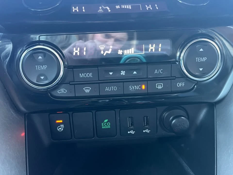 2018 Mitsubishi Eclipse Cross - Image 14 of 20
