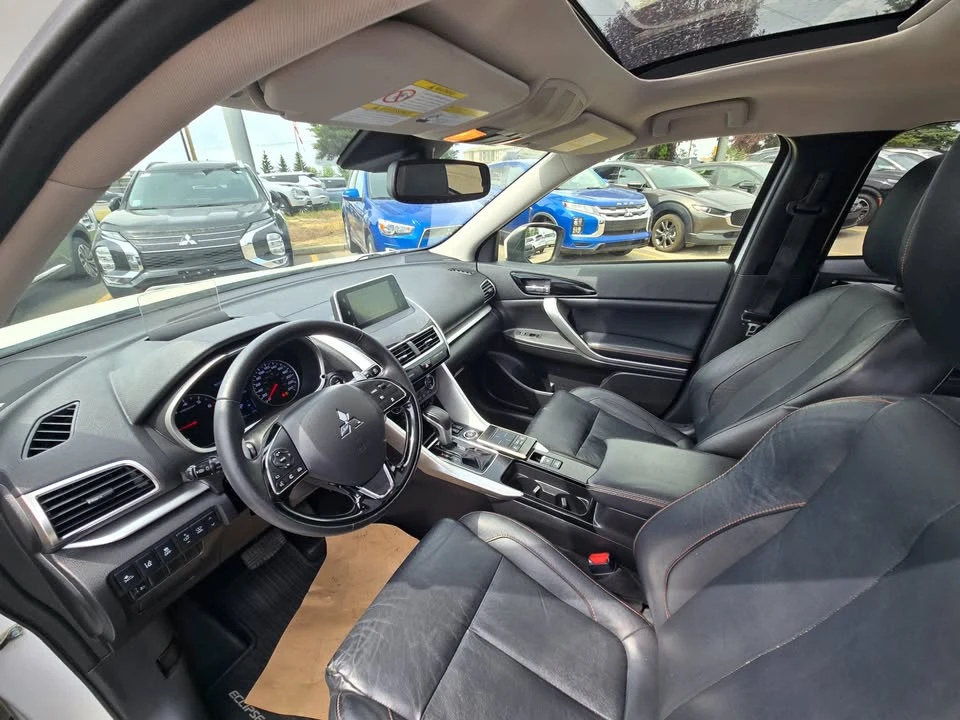 2018 Mitsubishi Eclipse Cross - Image 15 of 20