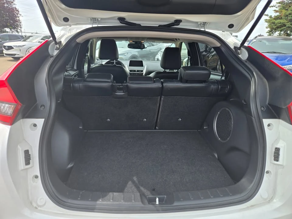 2018 Mitsubishi Eclipse Cross - Image 9 of 20