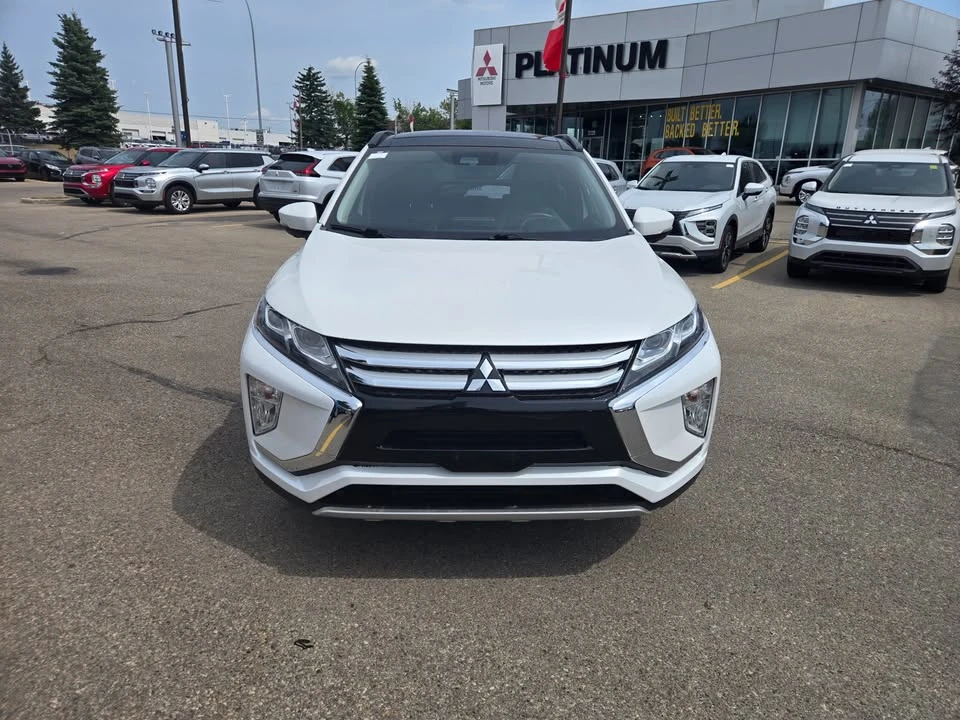 2018 Mitsubishi Eclipse Cross - Image 2 of 20