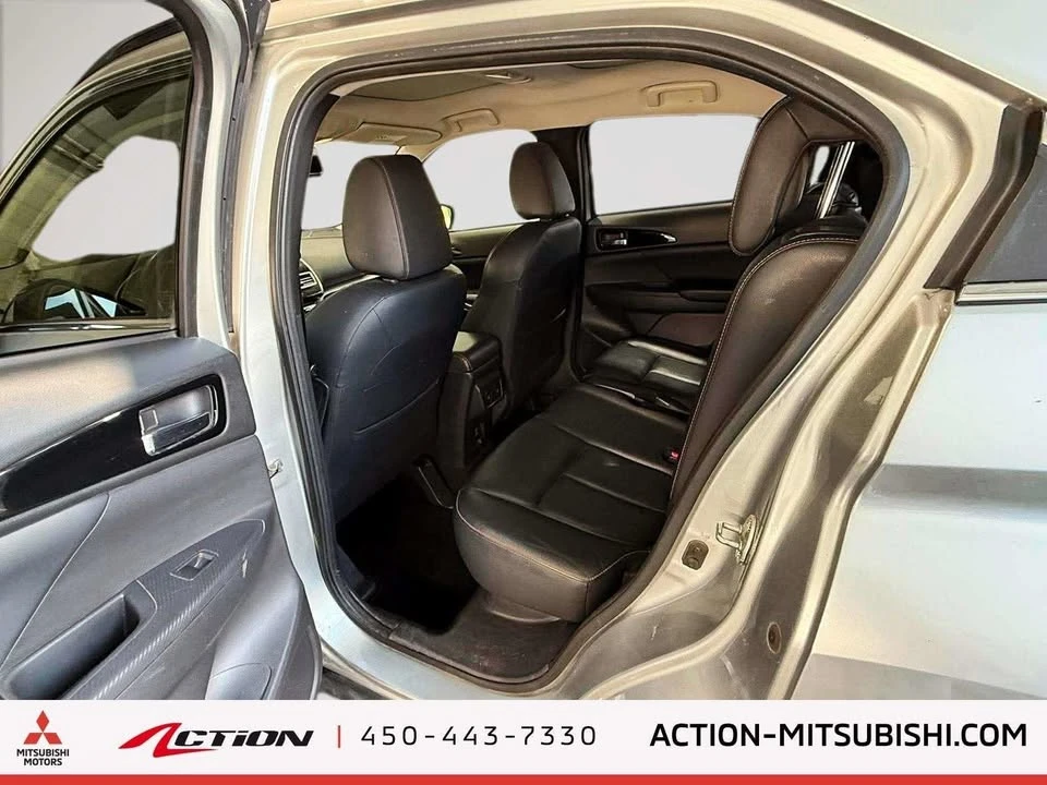 2018 Mitsubishi Eclipse Cross - Image 12 of 20