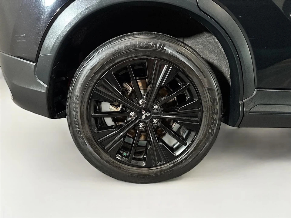 2018 Mitsubishi Eclipse Cross - Image 31 of 31